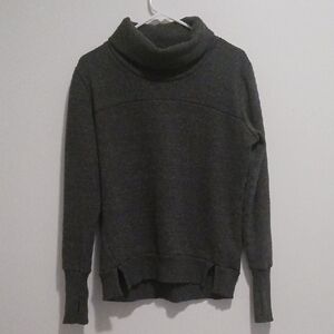 ALO Yoga Gray Cowl Neck Sweater with Ribbed Texture